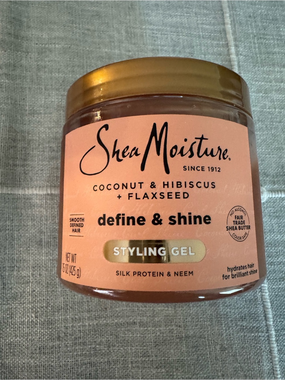 Shea Moisture Coconut & Hibiscus Define & Shine Styling Gel — Pink with Gold Lid